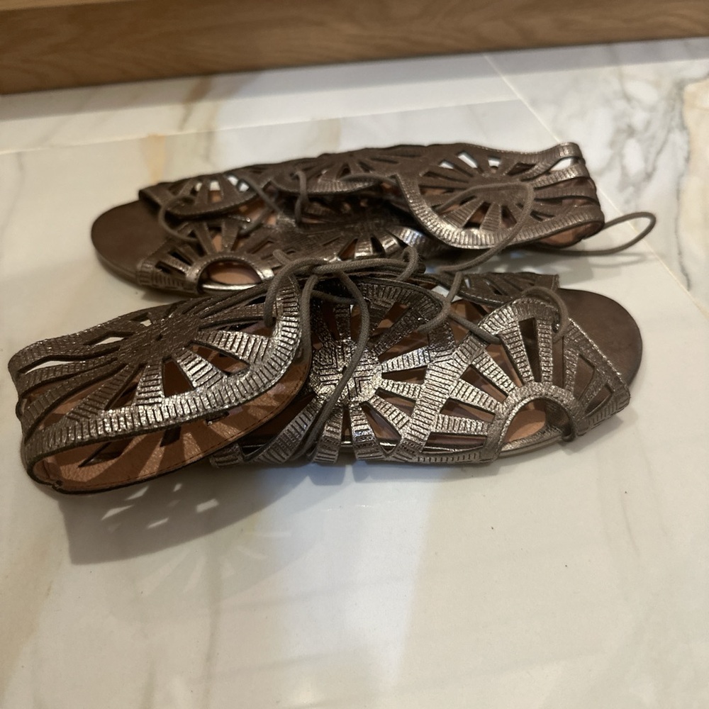 Elegant Brown Strappy Sandals